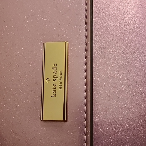 Kate Spade Kenzie Patent Flap Wristlet NWT - Picture 6 of 11